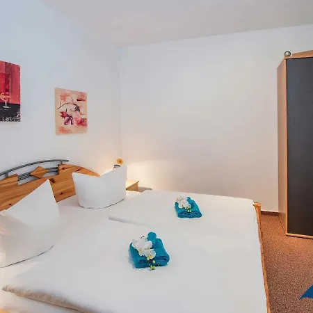 فيلة Maria Gabriele Whg 09